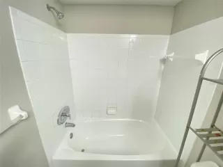 Photo #6: O6287943 Listing 