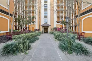 Photo #1: O6288316 Listing