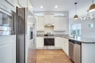 Photo #6: O6289636 Listing 