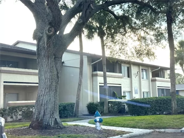 MLS: O6289733 Condo For Sale