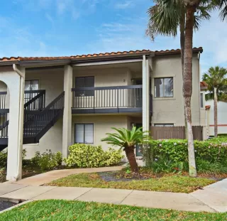 More Details about MLS # O6289768 : 609 GALLERY DRIVE UNIT 2