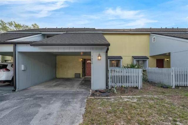 MLS: O6290118 Condo For Sale