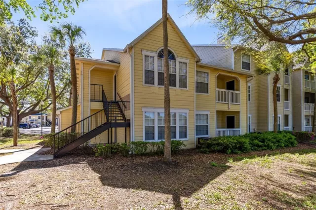 MLS: O6290138 Condo For Sale