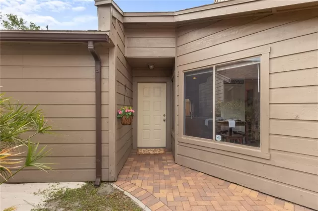 MLS: O6290793 Condo For Sale