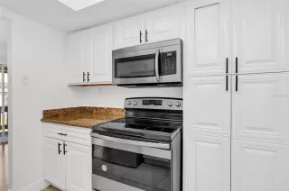 Photo #6: O6291394 Listing