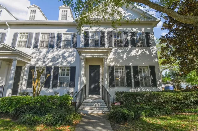 MLS: O6291972 Condo For Sale