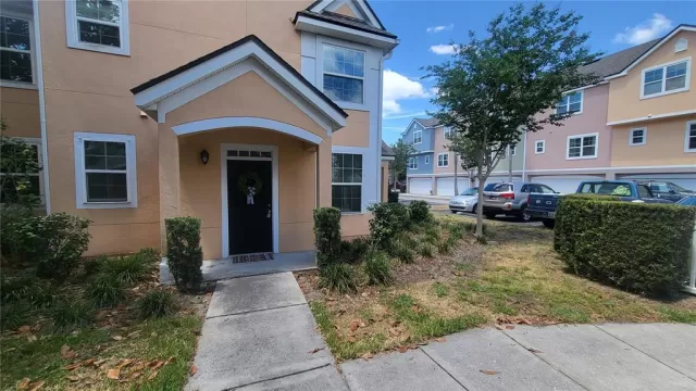 MLS: O6292148 Condo For Sale