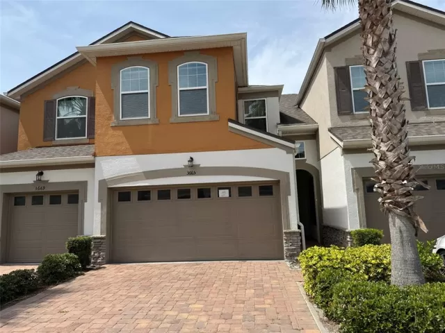 MLS: O6292840 Condo For Sale