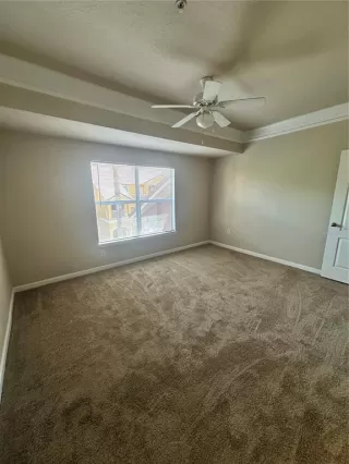 Photo #5: O6293341 Listing