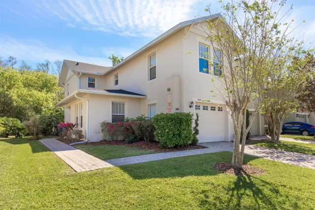 MLS: O6293393 Condo For Sale