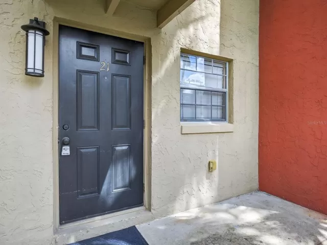 MLS: O6293914 Condo For Sale