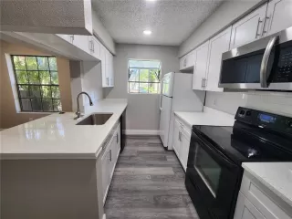 Photo #2: O6294078 Listing