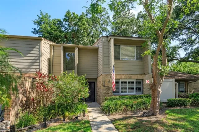 MLS: O6294160 Condo For Sale