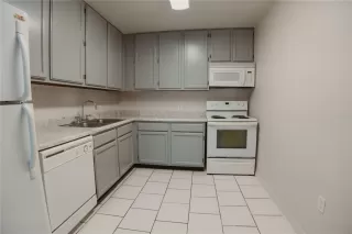 Photo #2: O6294181 Listing 