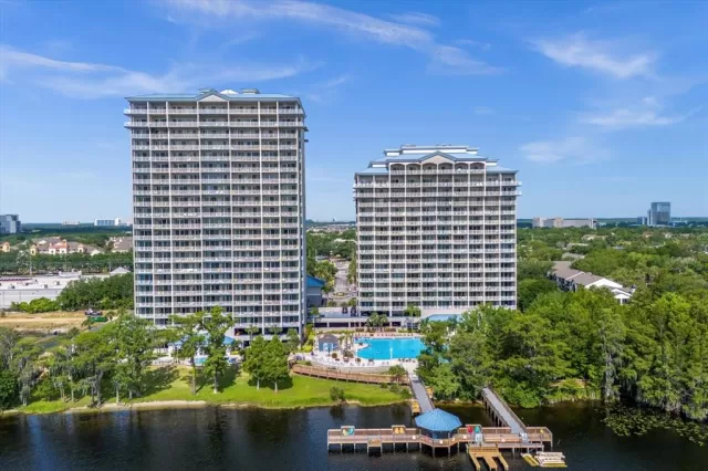 MLS: O6294379 Condo For Sale