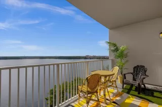 Photo #6: O6294379 Listing 