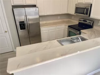 Photo #5: O6294460 Listing 