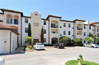 Photo #1: O6294608 Listing