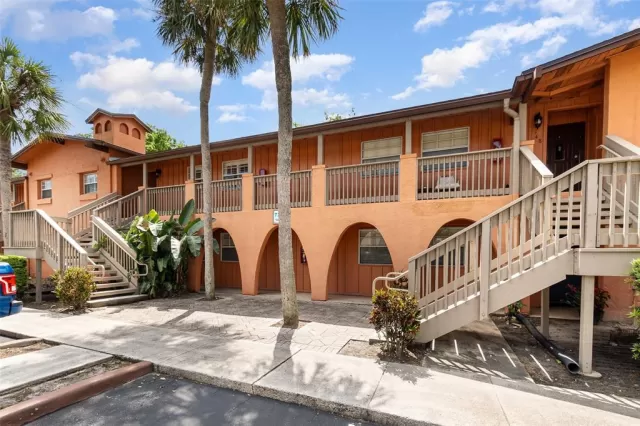 MLS: O6295418 Condo For Sale