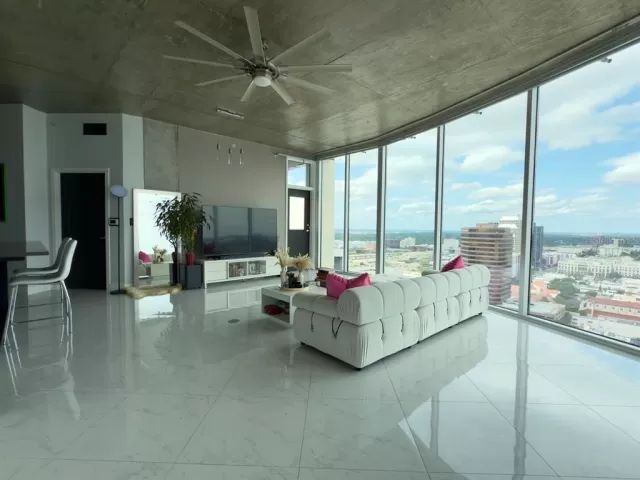 MLS: O6295821 Condo For Sale