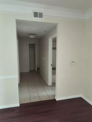 Photo #3: O6295891 Listing 