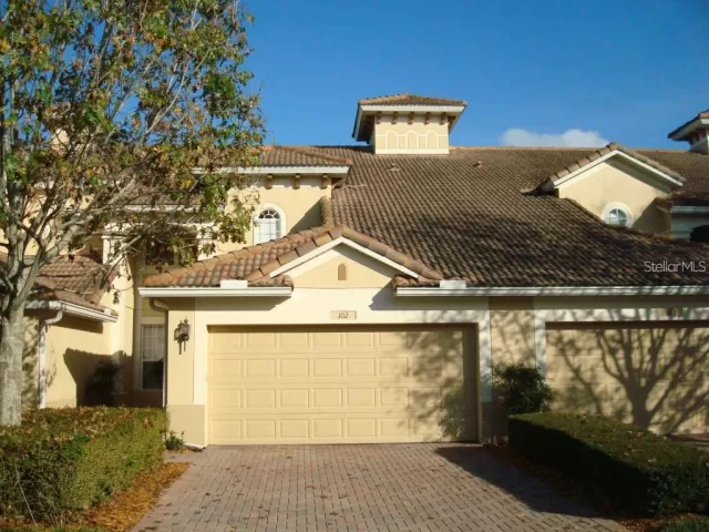 MLS: O6296154 Condo For Sale