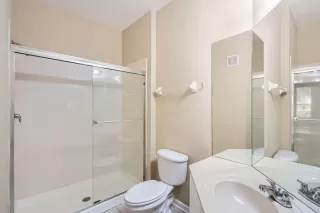 Photo #6: O6296162 Listing 