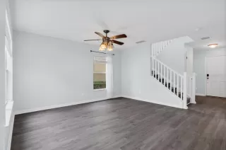 Photo #4: O6296163 Listing