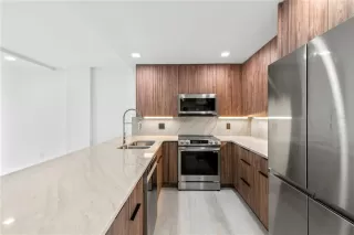 Photo #1: O6296168 Listing 