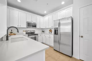 Photo #5: O6296210 Listing 