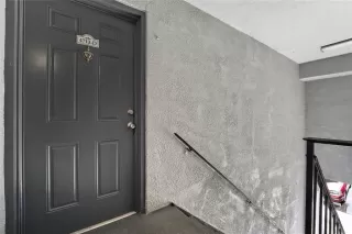 Photo #1: O6296495 Listing