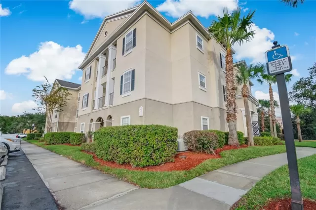 MLS: O6297172 Condo For Sale