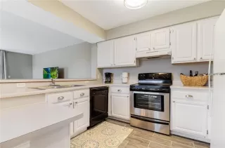 Photo #1: O6297345 Listing 