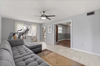 Photo #6: O6297570 Listing