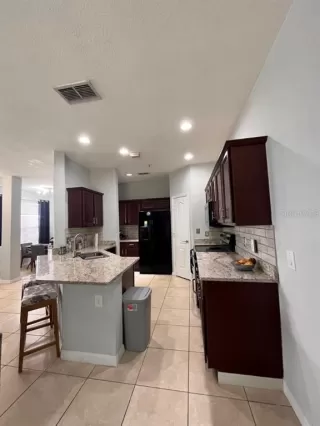 Photo #4: O6297821 Listing 