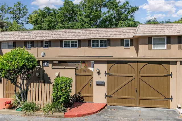 MLS: O6298622 Condo For Sale