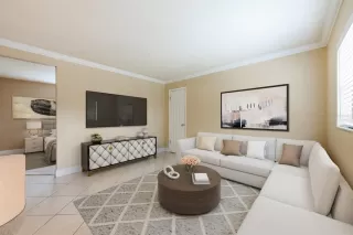 Photo #3: O6298728 Listing