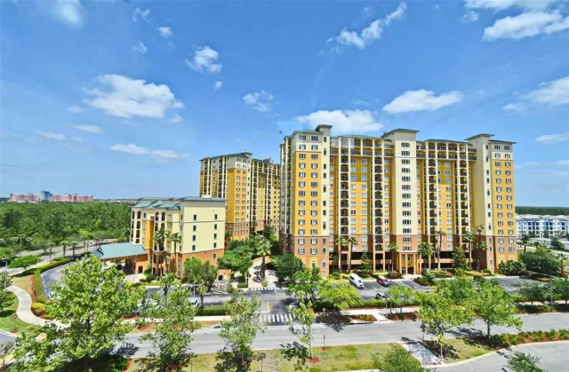 MLS: O6298987 Condo For Sale