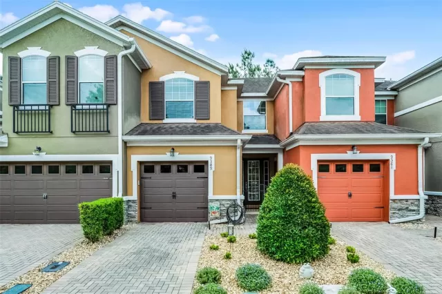 MLS: O6299016 Condo For Sale