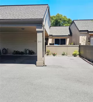 Click for more information on MLS # O6299368 : 240 WINDMEADOWS STREET UNIT 240 More Details about MLS # O6299368 : 240 WINDMEADOWS STREET UNIT 240