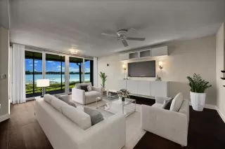 Photo #5: O6300075 Listing