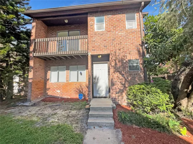 MLS: O6300258 Condo For Sale