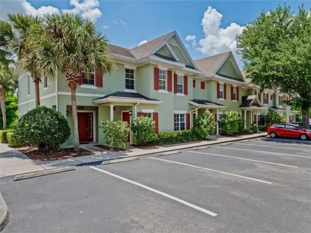 MLS: O6300400 Condo For Sale