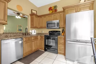 Photo #6: O6300731 Listing