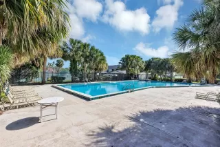 Photo #1: O6300884 Listing 