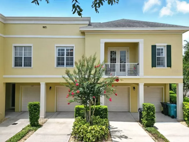 MLS: O6300889 Condo For Sale