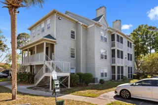 Photo #1: O6300903 Listing