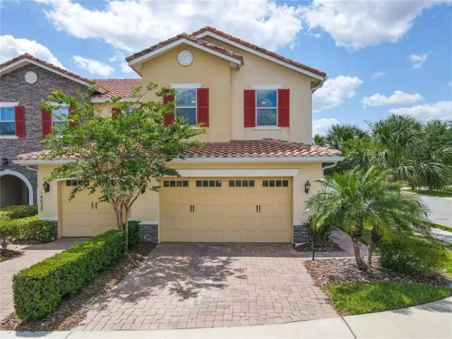 MLS: O6300922 Condo For Sale