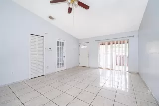 Photo #5: O6301306 Listing