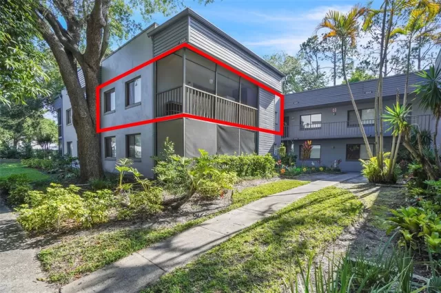 MLS: O6301312 Condo For Sale